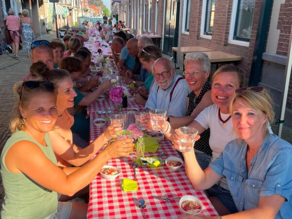 Eerste stadsbrede Bloeiweek verbindt inwoners van Workum