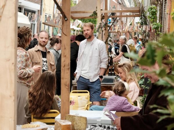 Binnenstad Leeuwarden staat week lang in teken van gezondheid, groen en ontmoeting_fotocredits Instagram-account Vijzelstraat_Leeuwarden